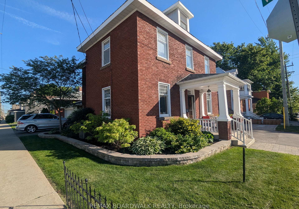 30-emily-street-carleton-place-ontario-x13000276