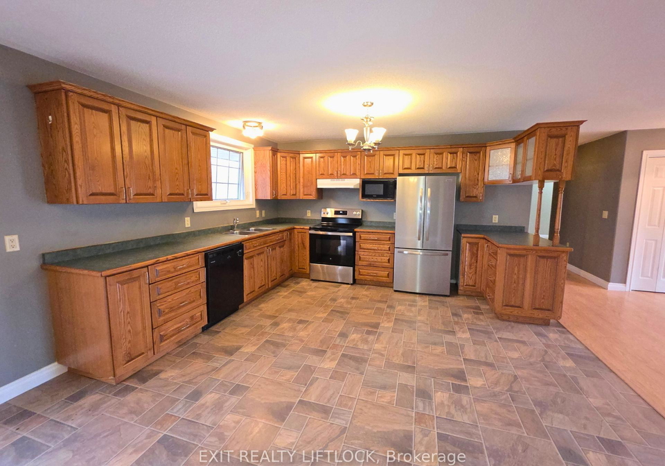 308-middle-ridge-road-brighton-ontario-x13000316