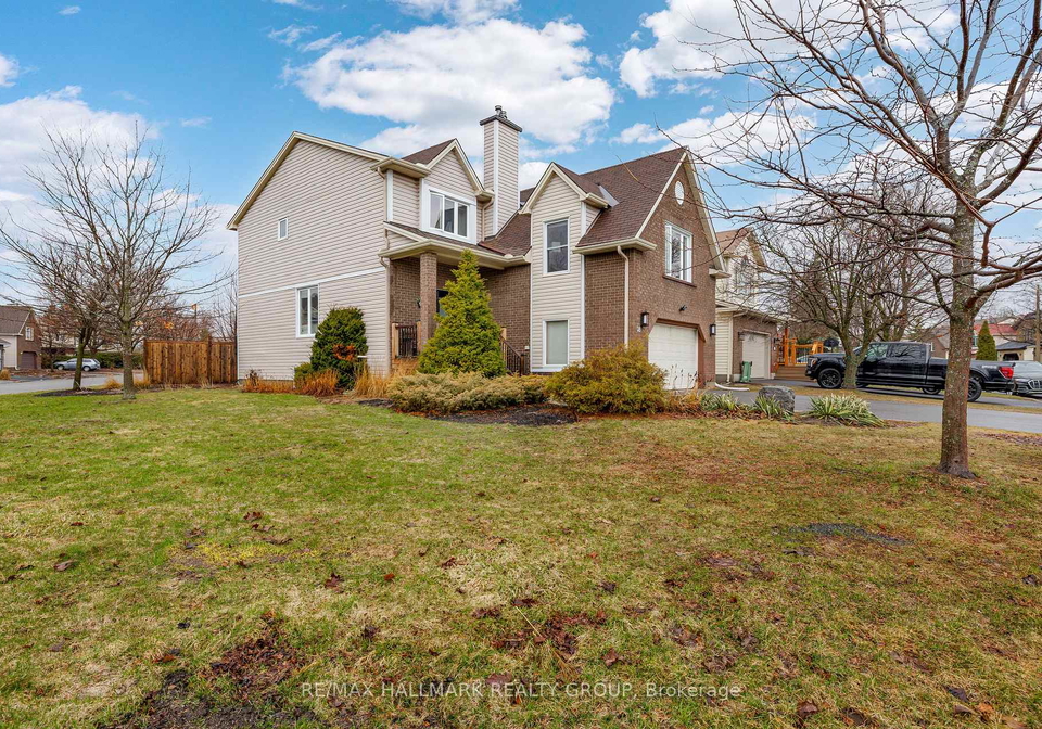 38-briermoor-crescent-ottawa-ontario-x13000330