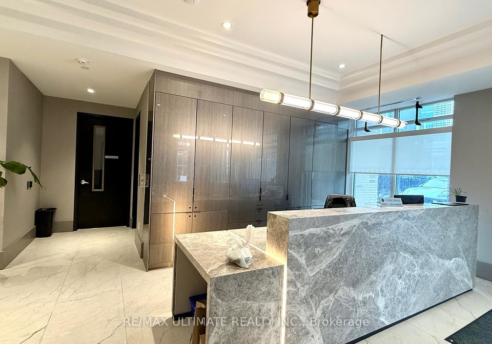 55-duke-street-w-kitchener-ontario-x13000472