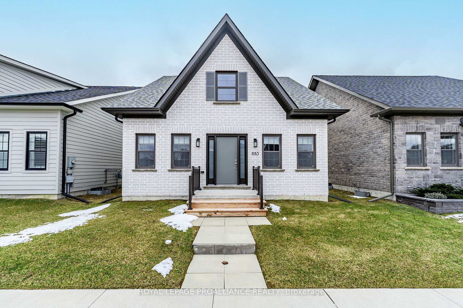 883-ernest-allen-boulevard-cobourg-ontario-x13000810