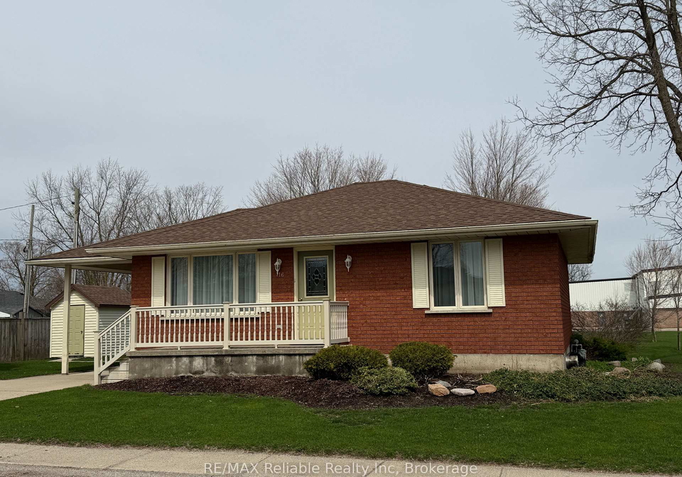 116-duke-street-huron-east-ontario-x13000888