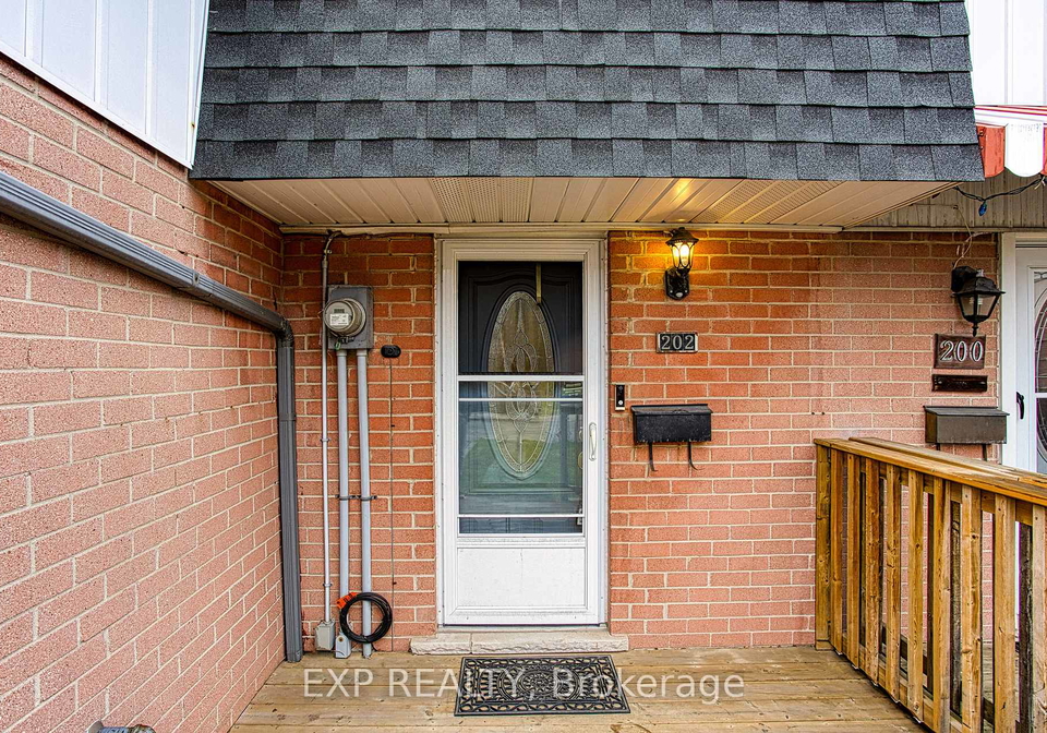 202-golden-orchard-drive-hamilton-ontario-x13001108