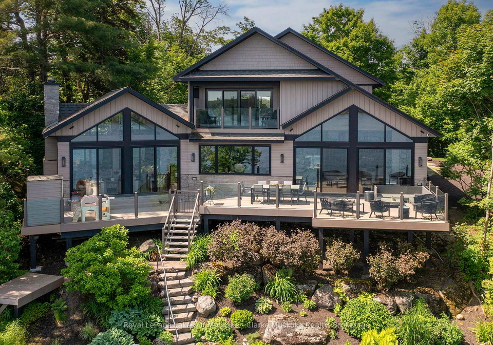 305-wapaska-crescent-gravenhurst-ontario-x13001242