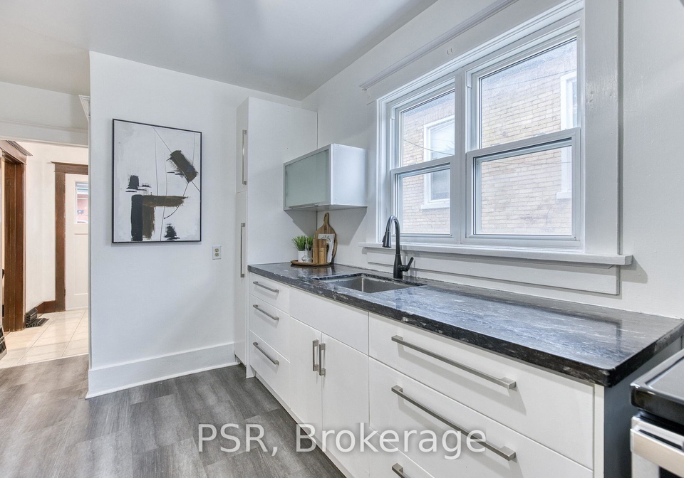 57-eby-street-s-kitchener-ontario-x13001254