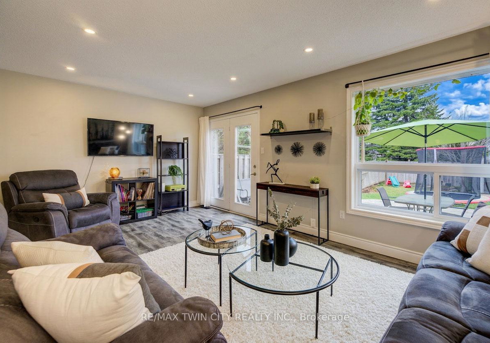 444-annapolis-court-waterloo-ontario-x13001414
