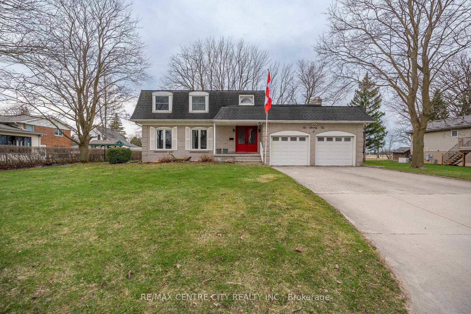 272-coad-street-southwest-middlesex-ontario-x13001542