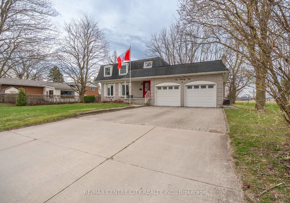 272-coad-street-southwest-middlesex-ontario-x13001542