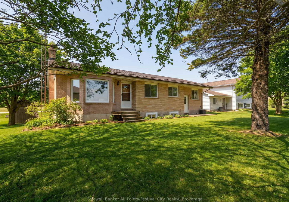 1-crawford-street-north-huron-ontario-x13001744