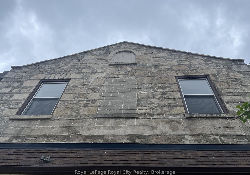 21-gordon-street-guelph-ontario-x13001912