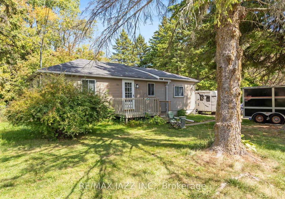 34-fawcette-avenue-prince-edward-county-ontario-x13002020