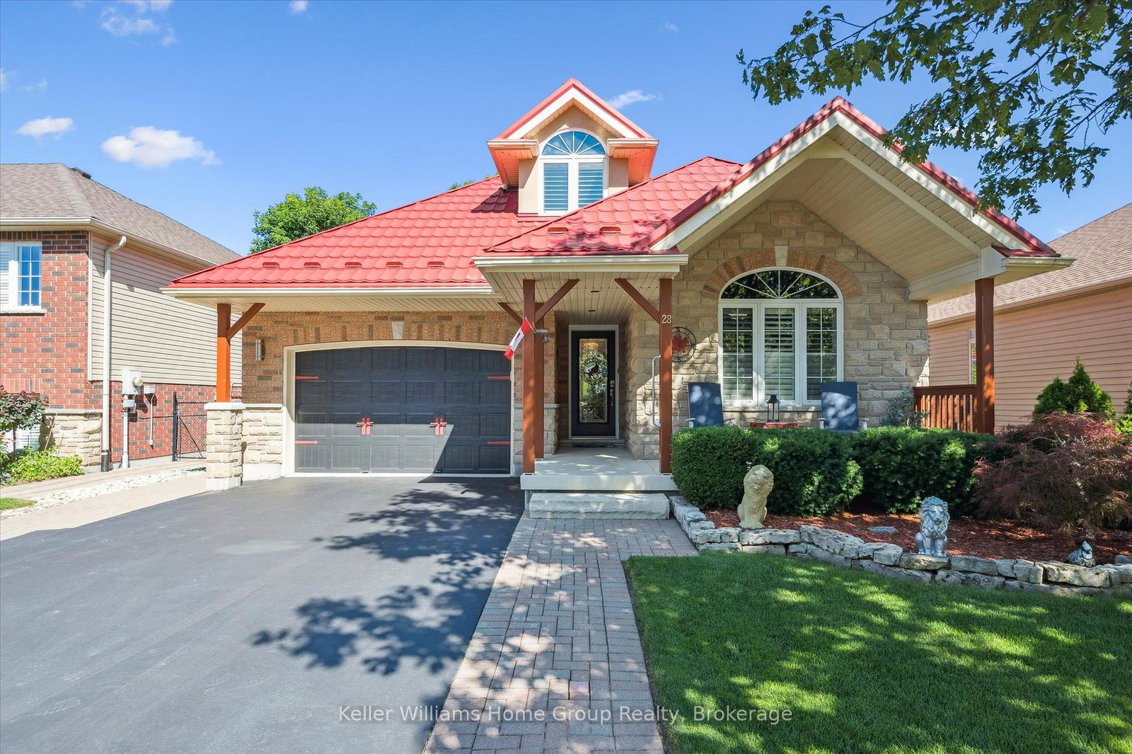 28-harcourt-place-centre-wellington-ontario-x13002136