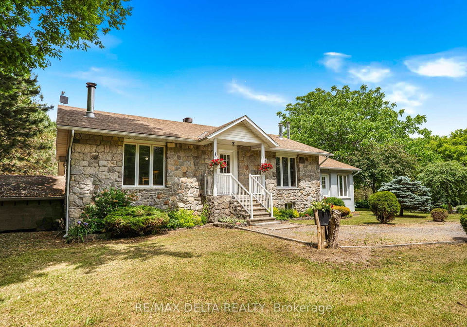 2685-concession-7-road-east-hawkesbury-ontario-x13002190