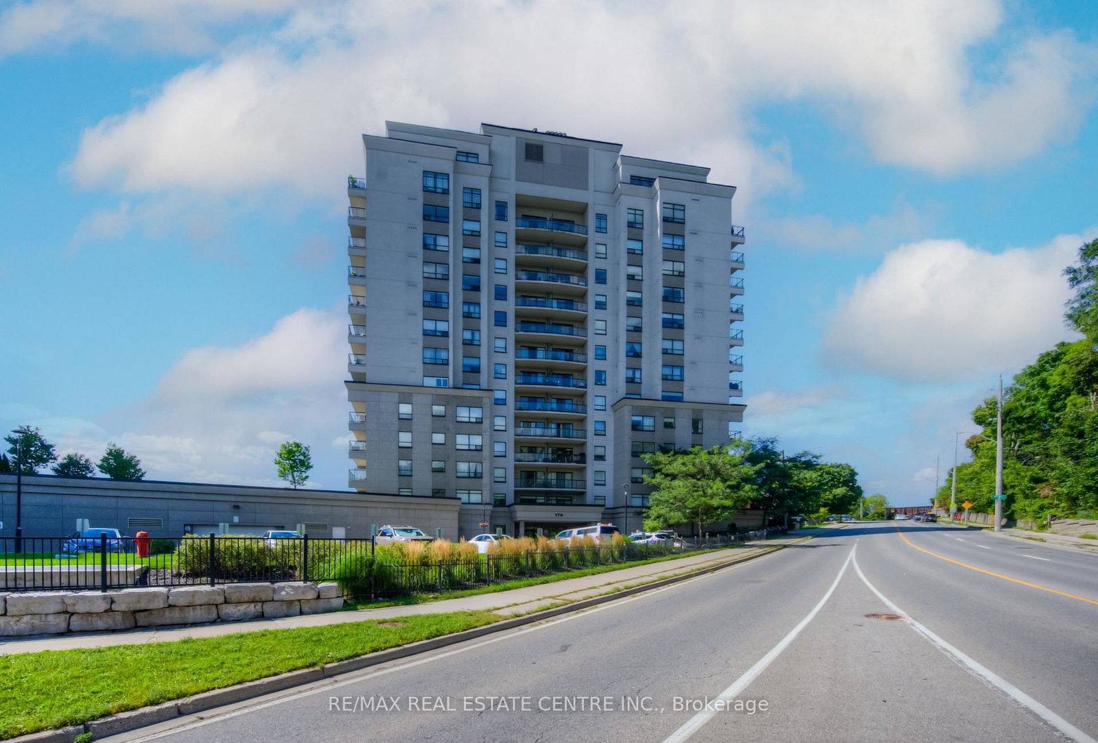 170-water-street-n-cambridge-ontario-x13002312