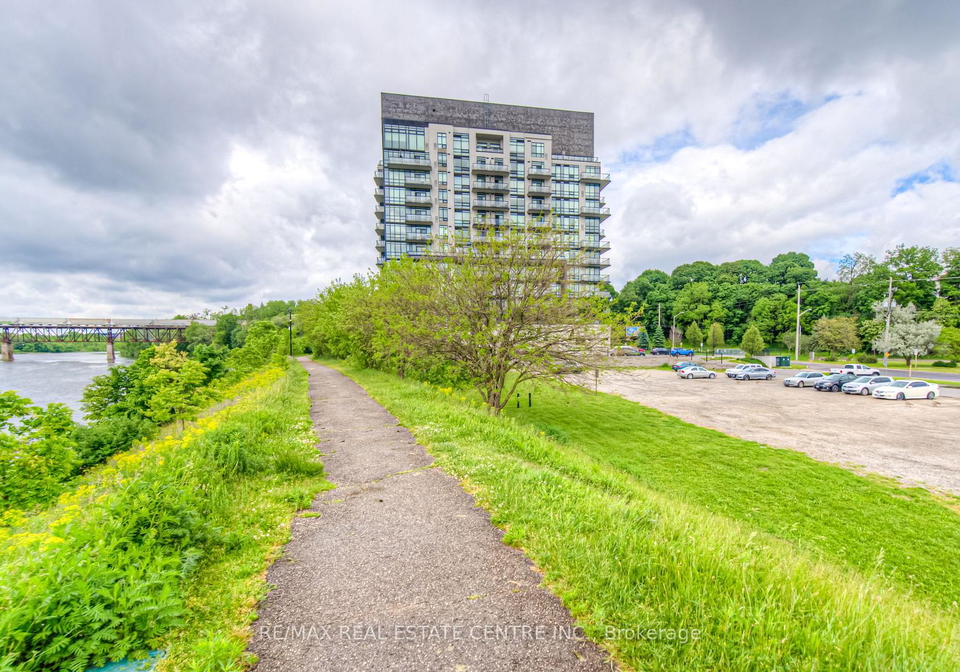170-water-street-n-cambridge-ontario-x13002312