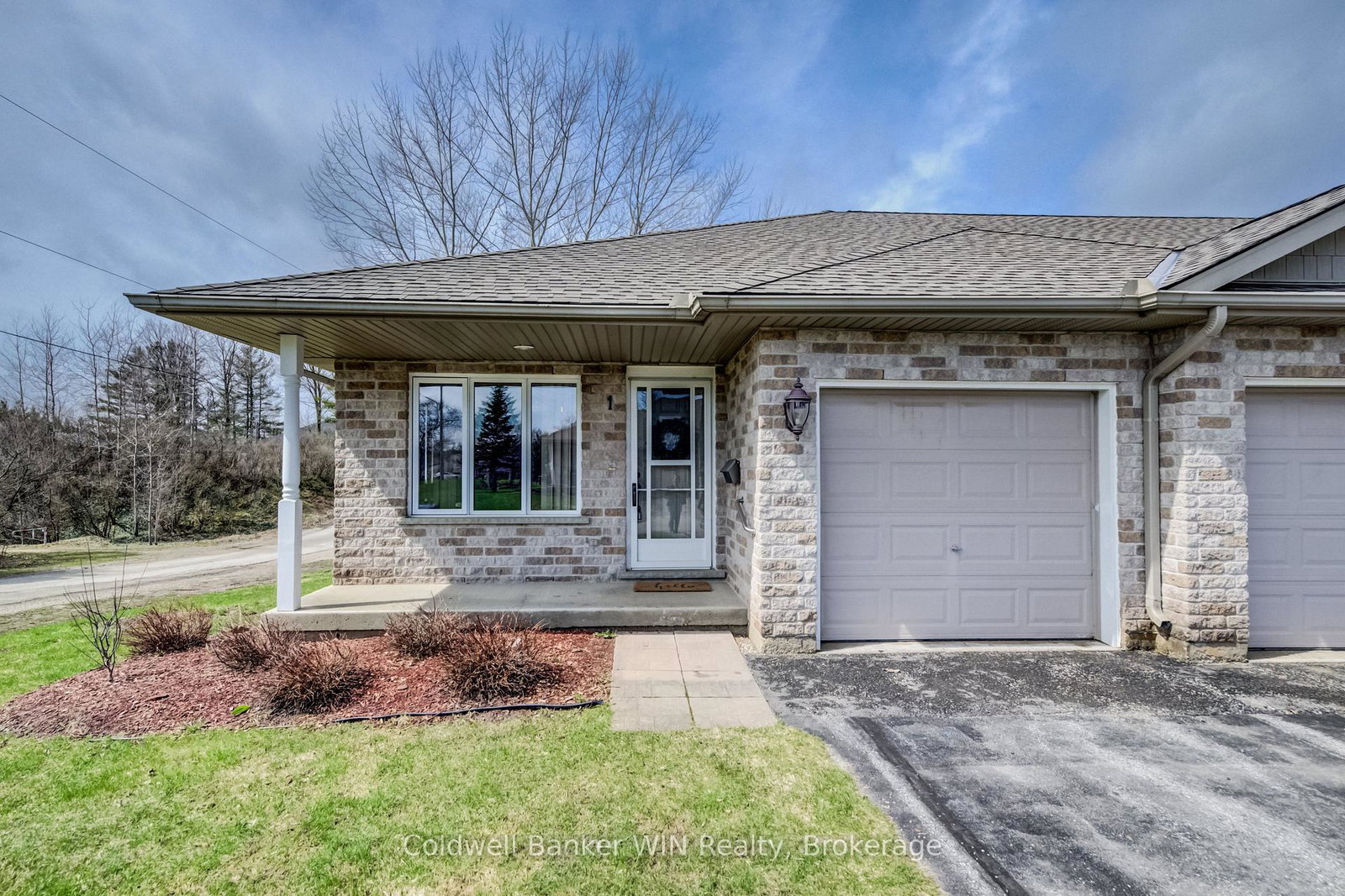 302-park-street-w-west-grey-ontario-x13002352