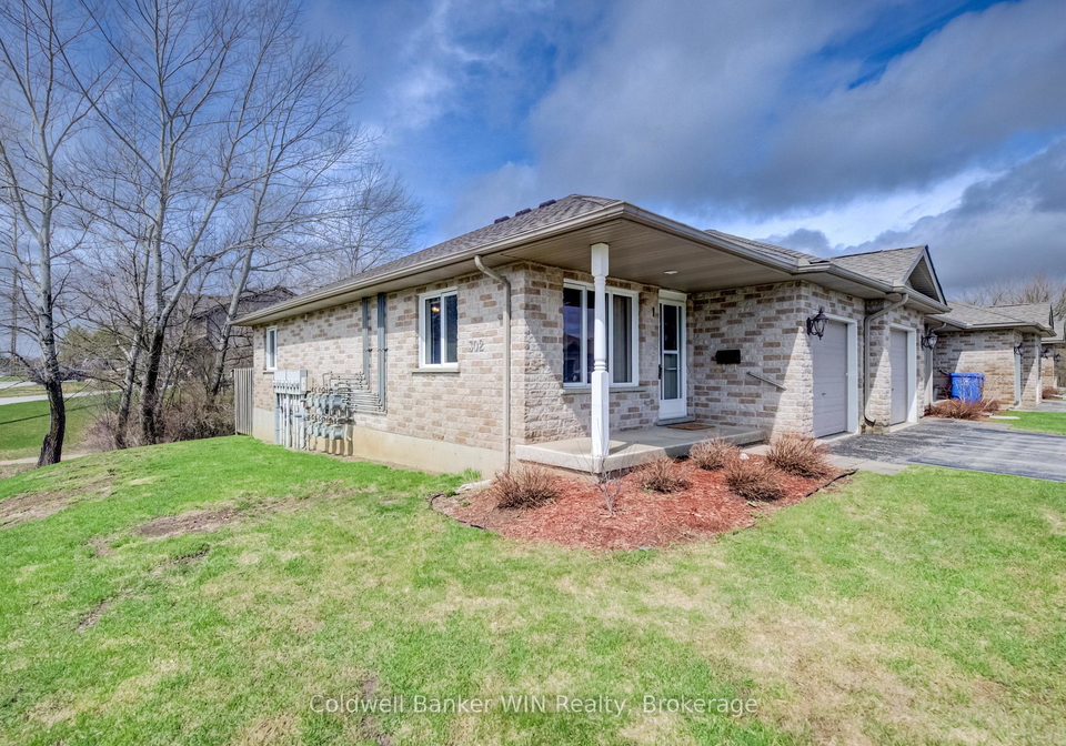 302-park-street-w-west-grey-ontario-x13002352