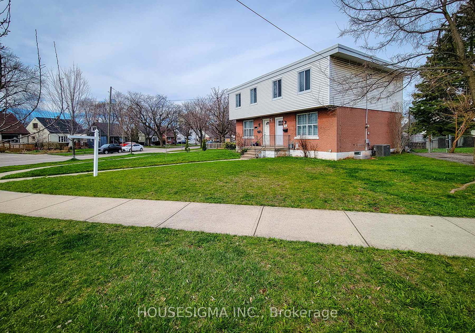 5-martha-street-hamilton-ontario-x13002440