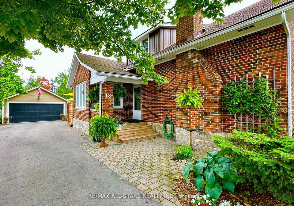 18-joseph-street-kawartha-lakes-ontario-x13002556