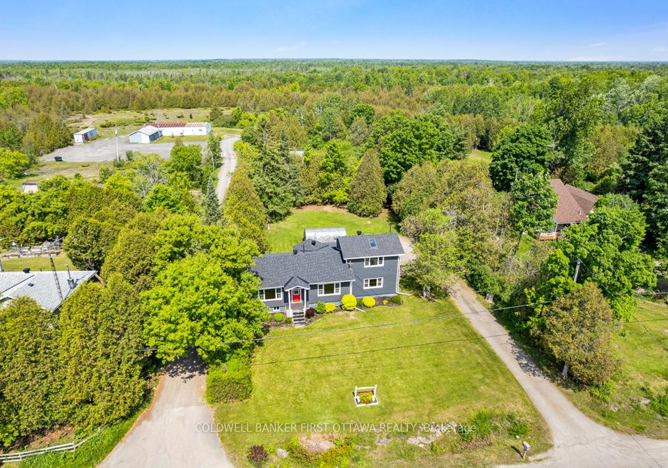 352-highway-15-rideau-lakes-ontario-x13002588