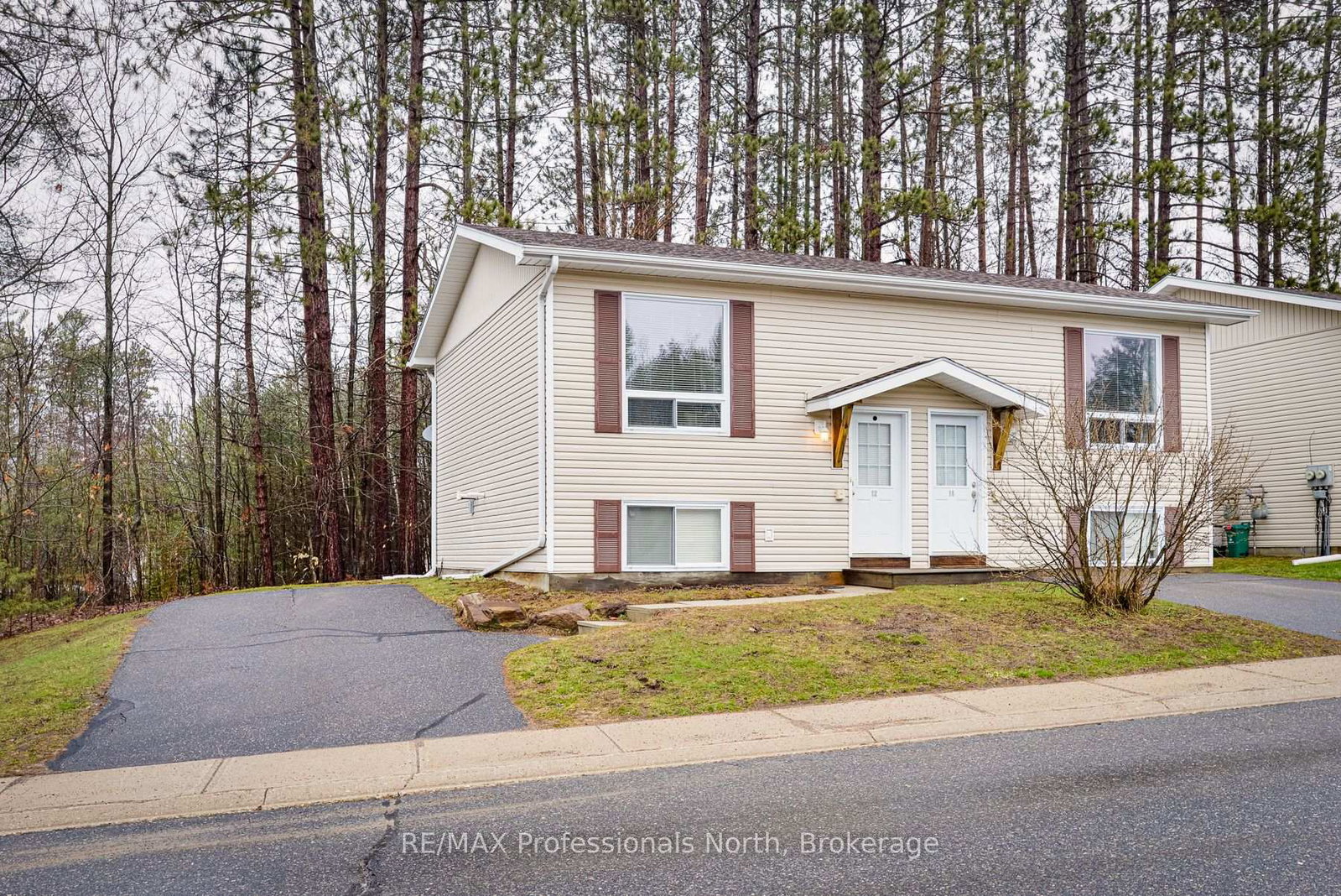 200-pine-street-bracebridge-ontario-x13002652
