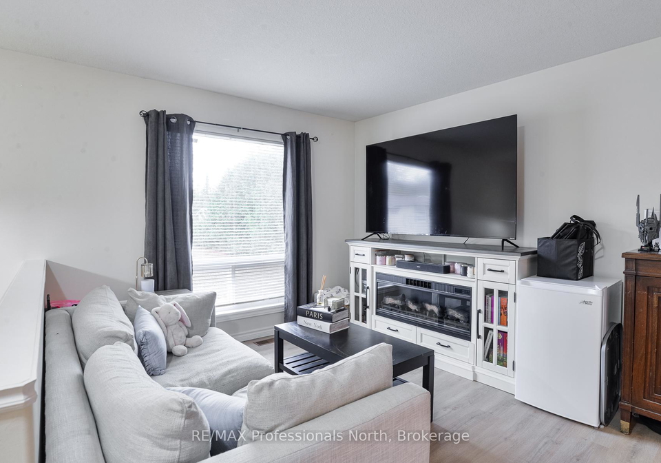 200-pine-street-bracebridge-ontario-x13002652