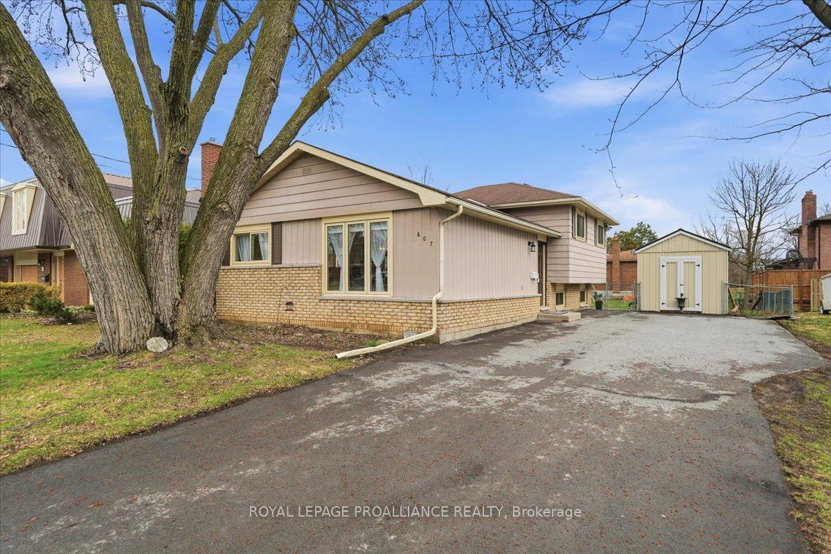 607-bridge-street-e-belleville-ontario-x13002696
