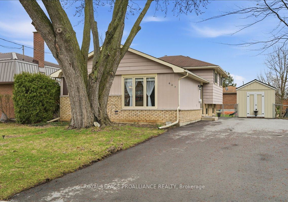 607-bridge-street-e-belleville-ontario-x13002696