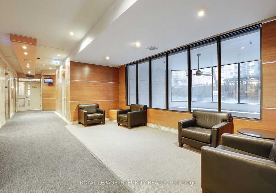 470-laurier-avenue-w-ottawa-ontario-x13002808