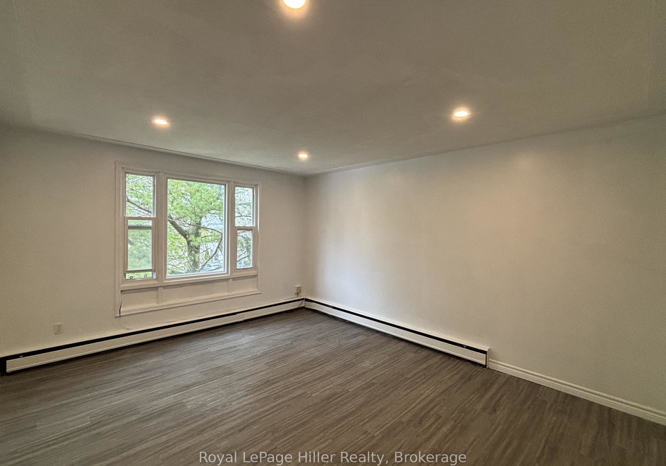37-elizabeth-street-stratford-ontario-x13002904
