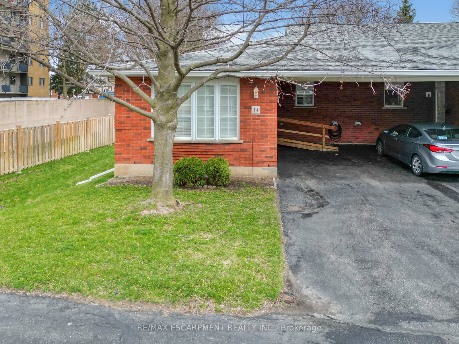 229-lynden-road-brantford-ontario-x13002996