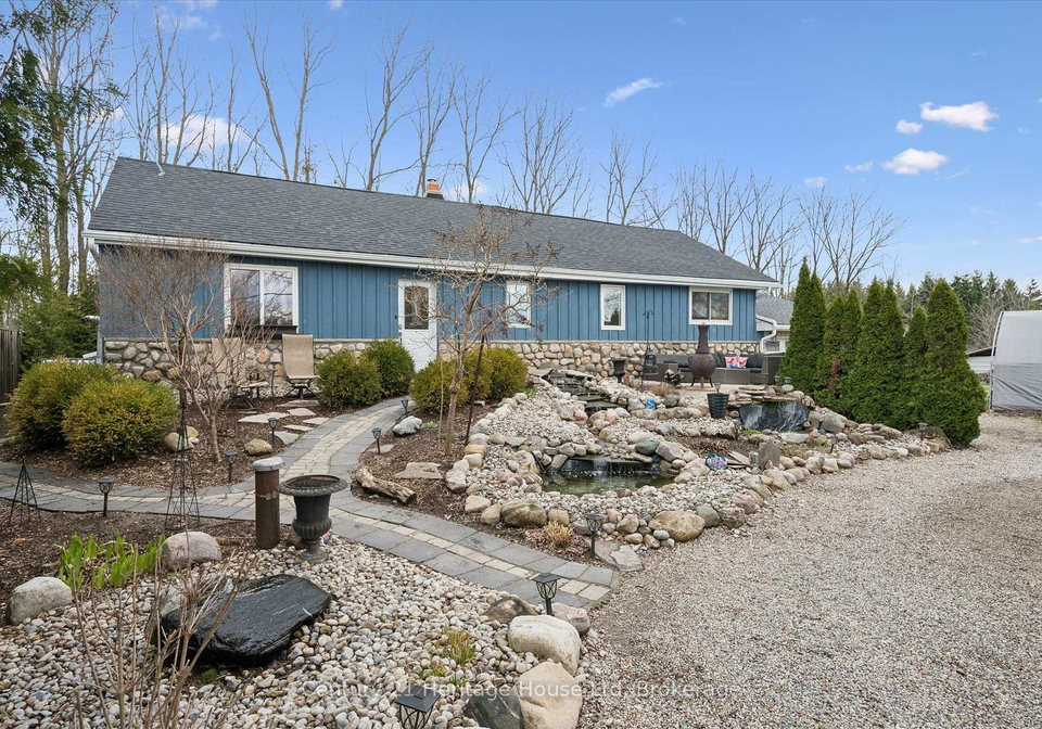 5765-4th-line-guelpheramosa-ontario-x13003132