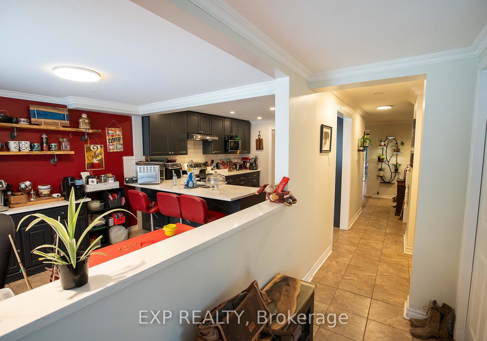 1108-grenoble-crescent-ottawa-ontario-x13003156