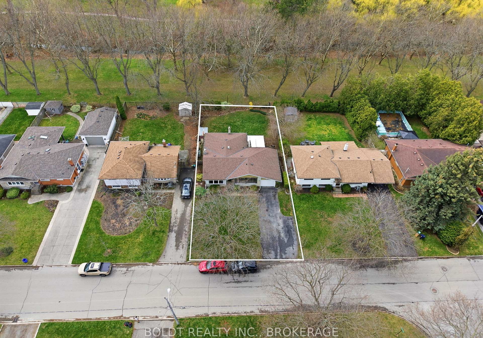 95-prince-charles-drive-st-catharines-ontario-x13003162