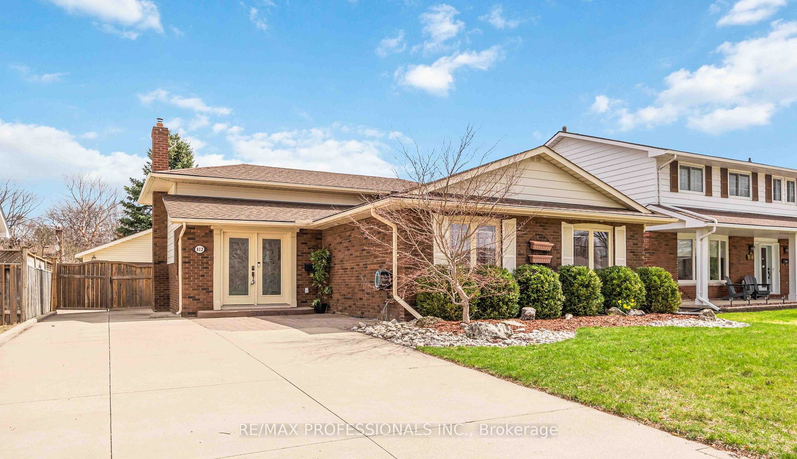 812-danbury-crescent-sarnia-ontario-x13003432