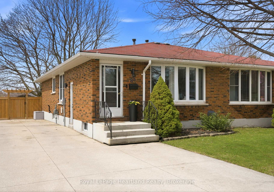 85-orchard-street-south-huron-ontario-x13003508