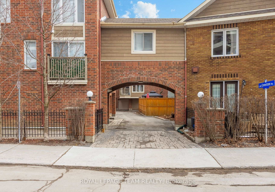 10-cornerstone-private-ottawa-ontario-x13003552