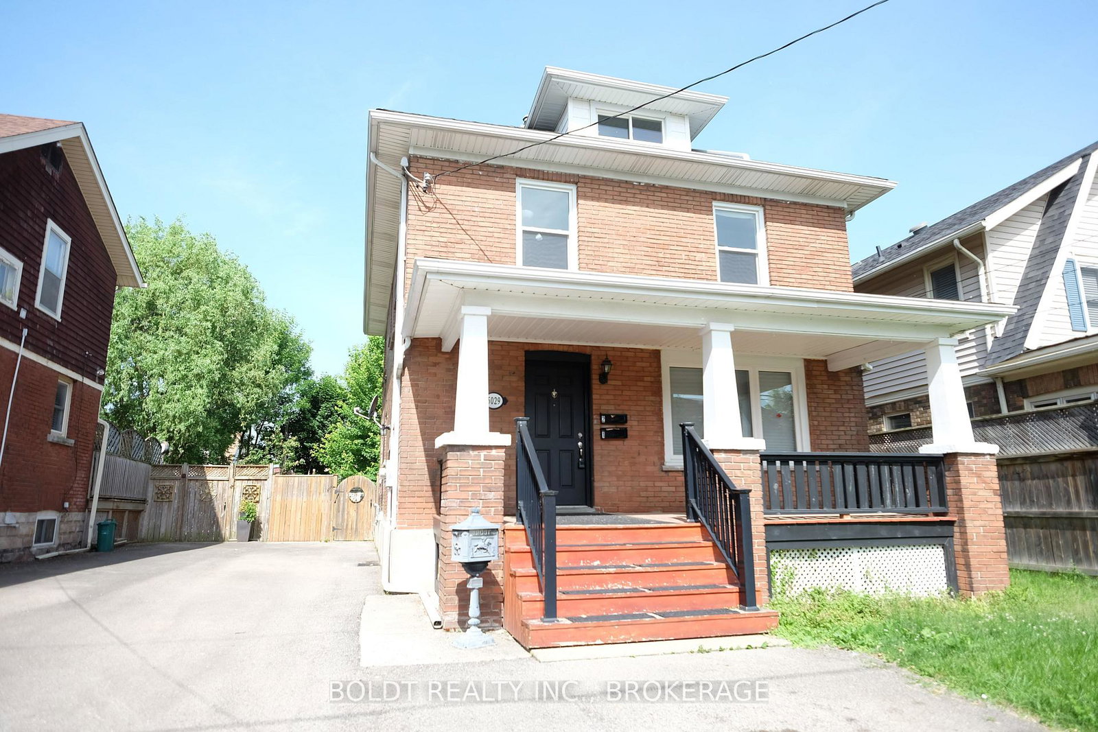5029-fourth-avenue-niagara-falls-ontario-x13003948