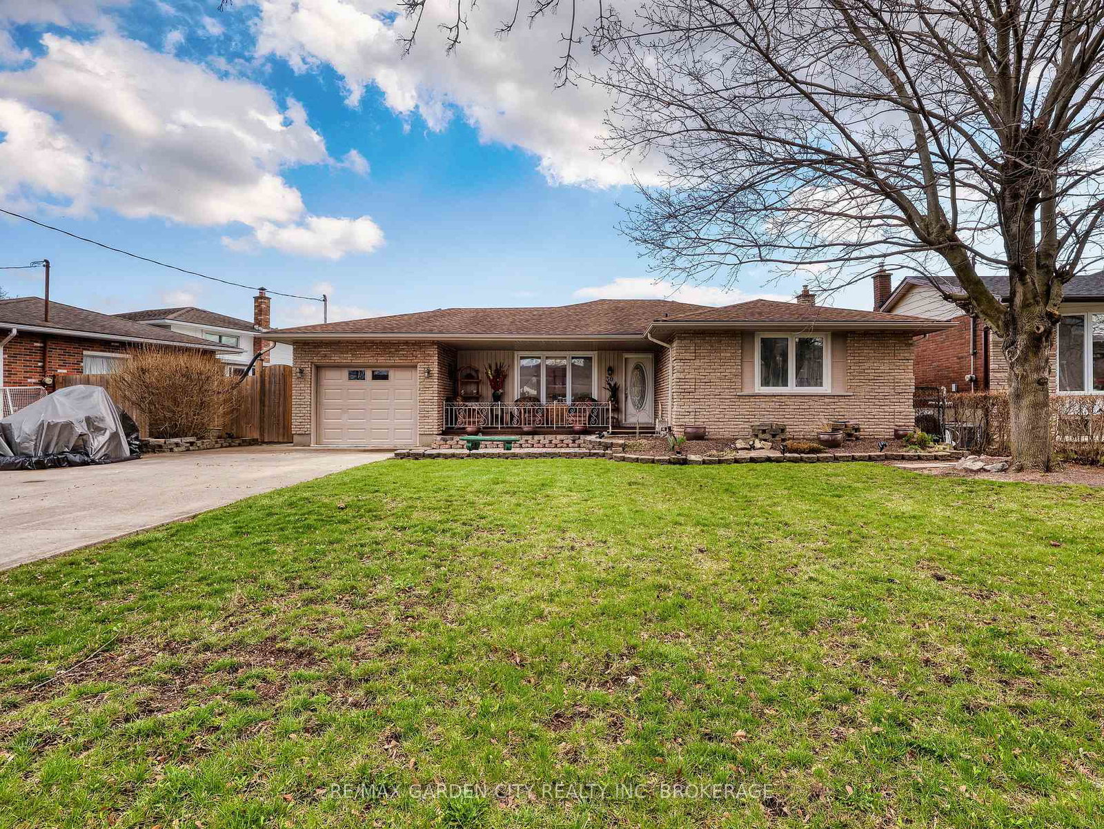 30-glenview-avenue-st-catharines-ontario-x13004036