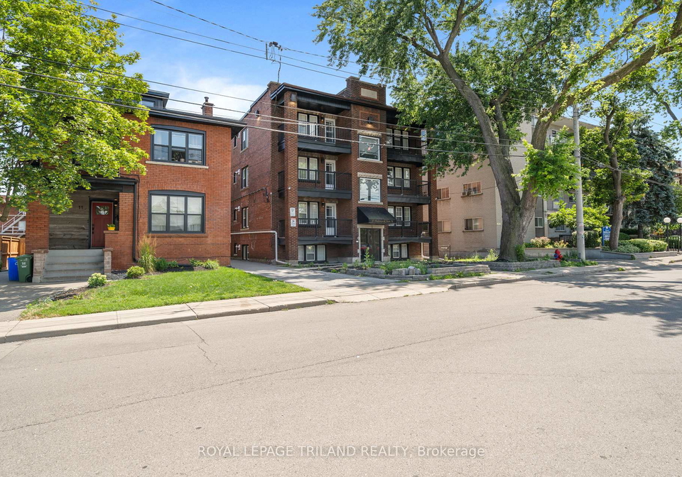 15-balmoral-avenue-s-hamilton-ontario-x13004062