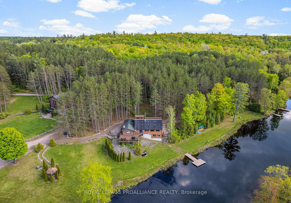 16-beaver-creek-lane-tudor-and-cashel-ontario-x13004098