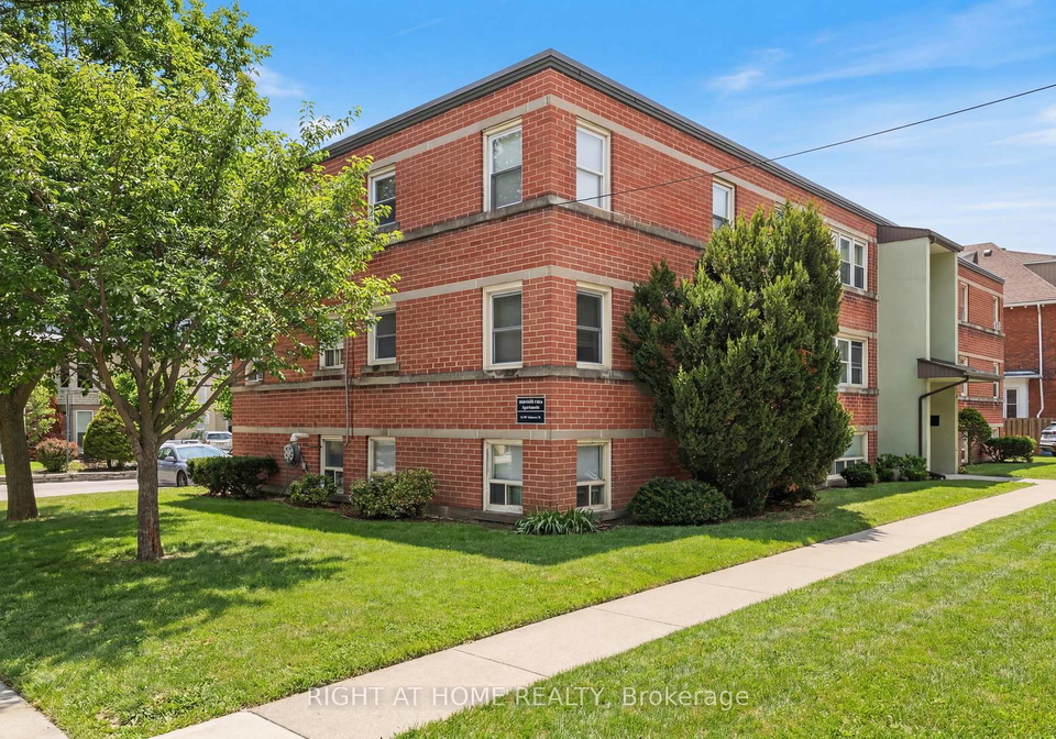 223-macnab-street-s-hamilton-ontario-x13004472