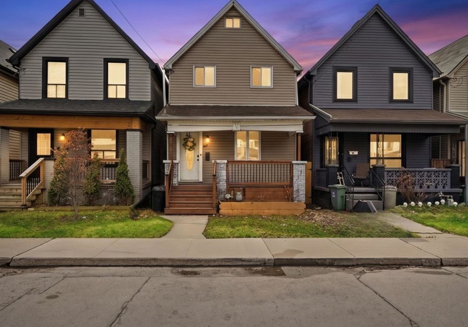 82-clinton-street-hamilton-ontario-x13004578