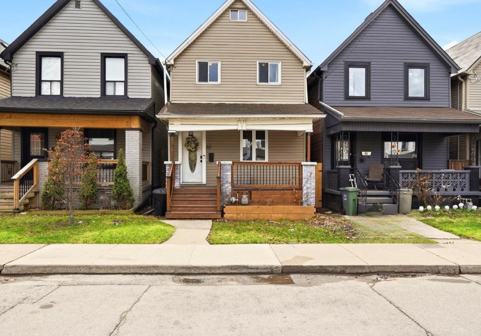 82-clinton-street-hamilton-ontario-x13004578