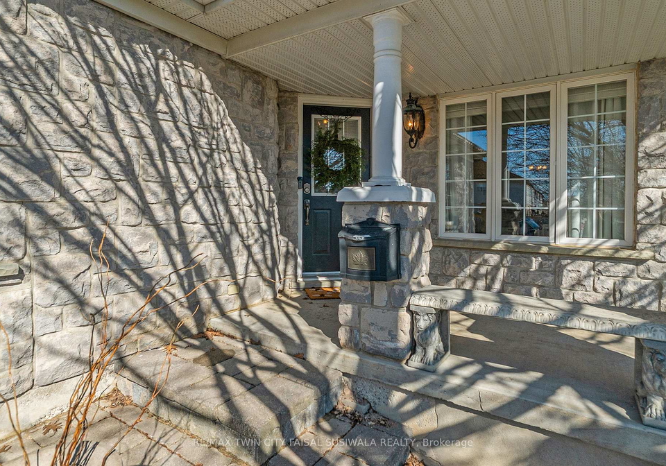 184-sofron-drive-cambridge-ontario-x13004600