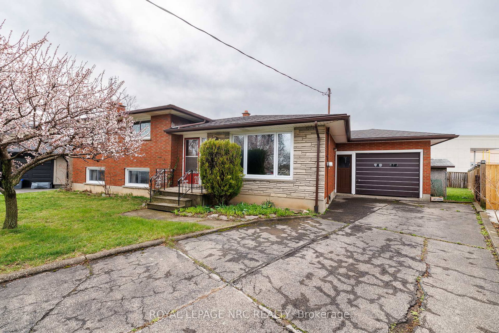 91-regent-drive-s-st-catharines-ontario-x13005068