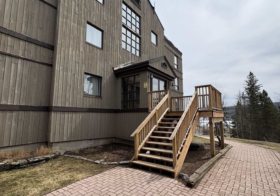 51-deerhurst-drive-huntsville-ontario-x13005124