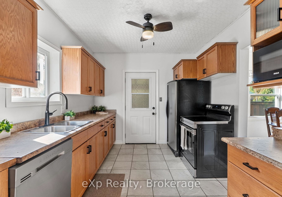 63-guelph-street-stratford-ontario-x13005154