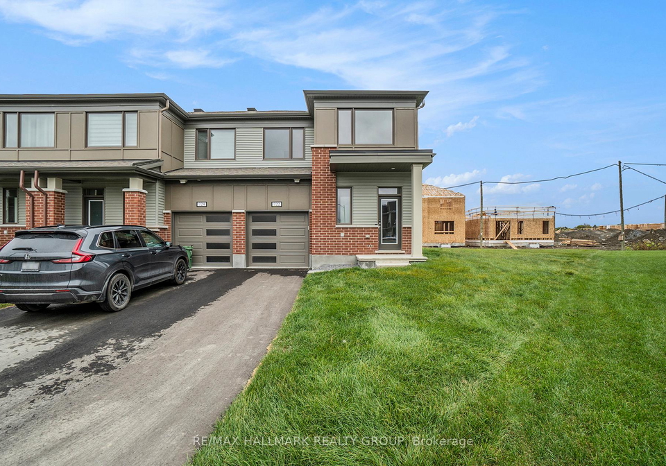 722-quilter-row-ottawa-ontario-x13005176