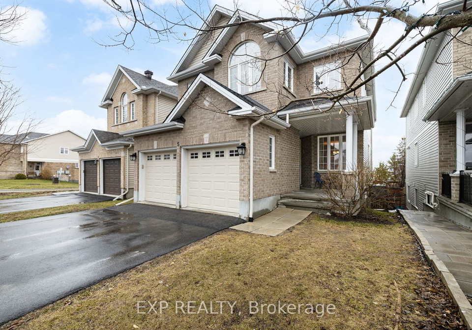 5-bert-hall-street-arnprior-ontario-x13005178